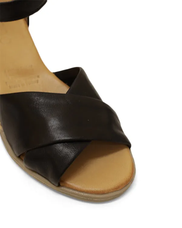 BUENO MOON WEDGES