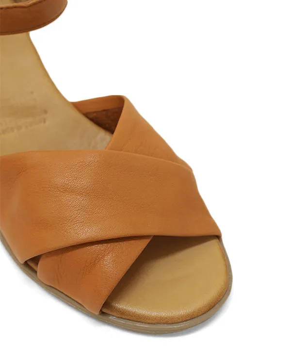 BUENO MOON WEDGES