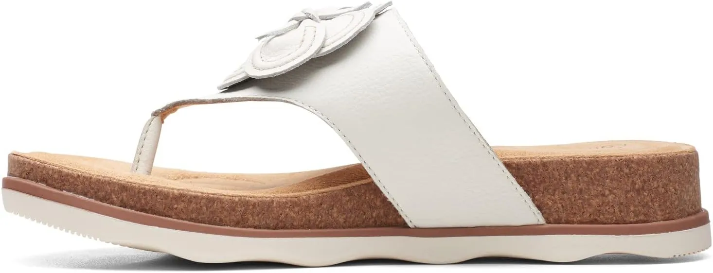 Clarks Women's Brynn Style Flat Sandal