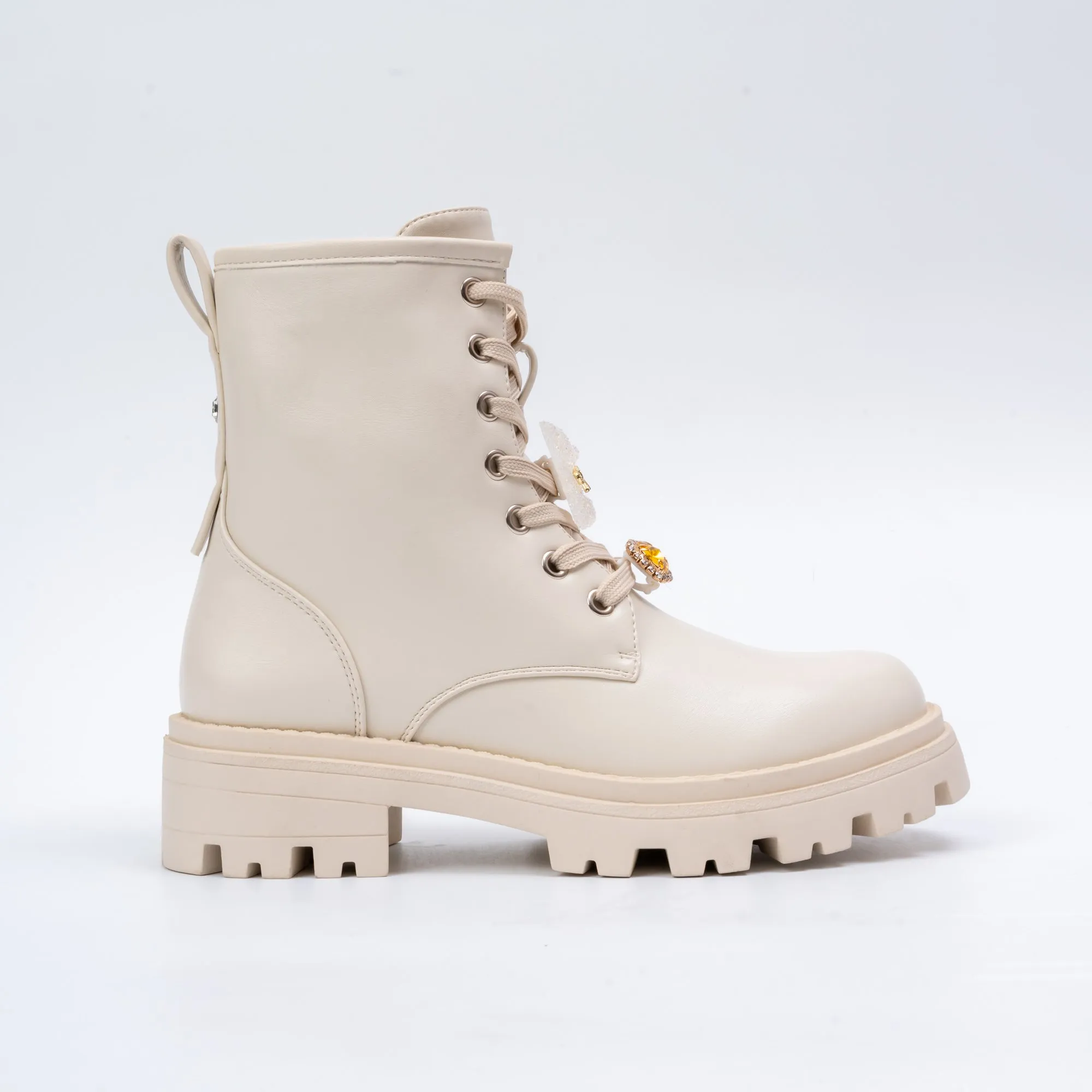 Crystal Hug Combat - White Casual Boots
