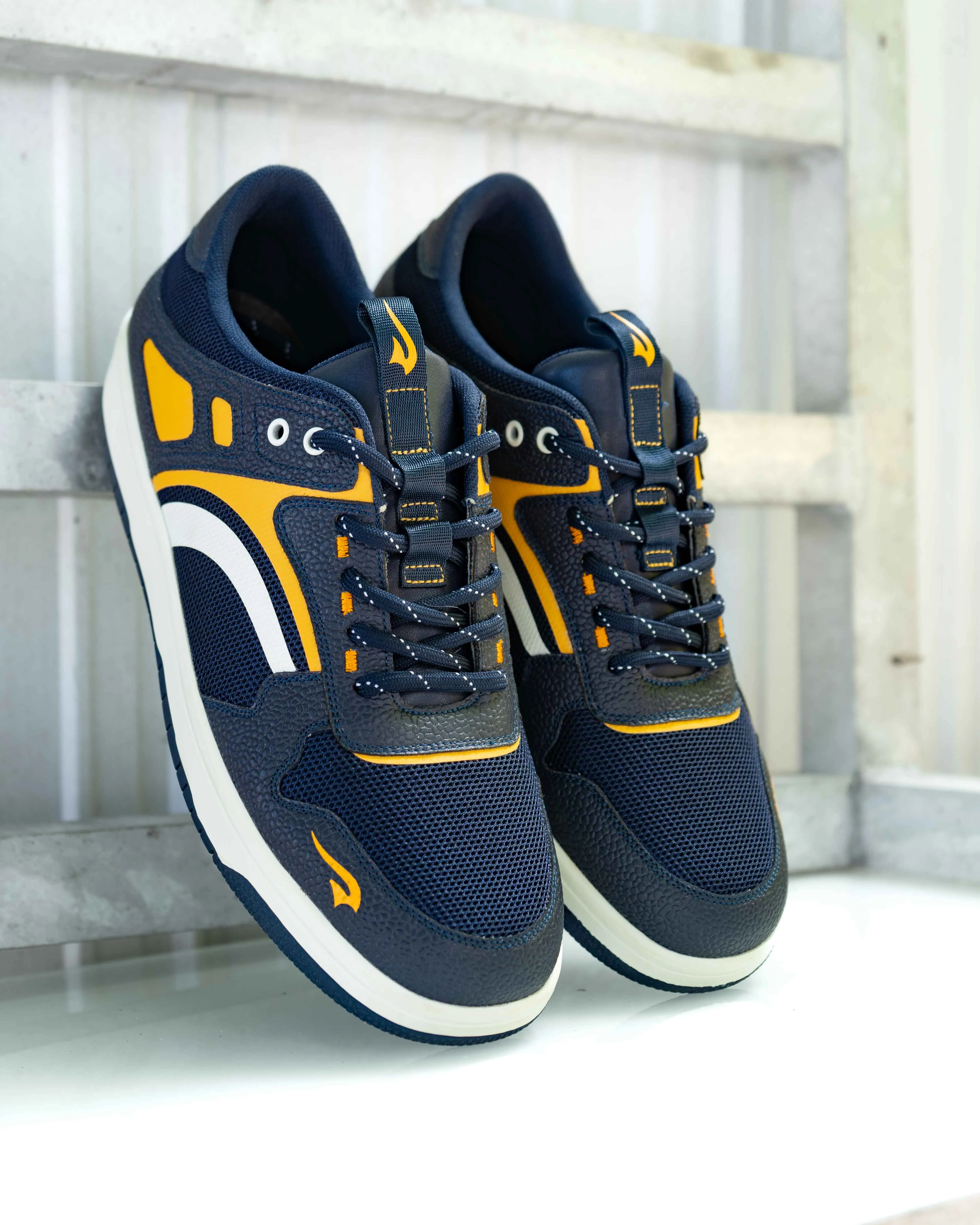 G7 X Blac Leaf National Champs Mercer Sneaker