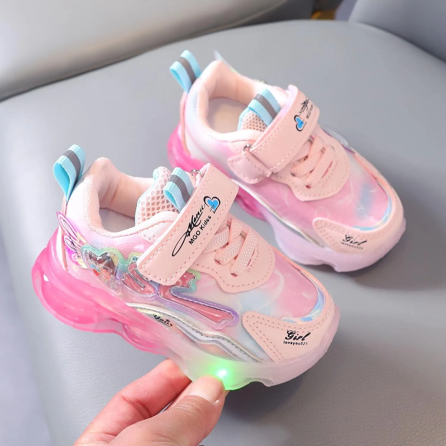 Girls Shoes Kids Girls Tennis Shoes for Running Athletic Walking Gym Sports Comfortable Light Up Fashion Sneakers