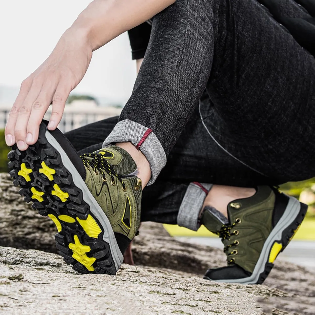Hiking Shoes Mens Waterproof Mountain Trekking Shoes Men Breathable Walking Shoes Outdoor Sports Running Camping Climbing