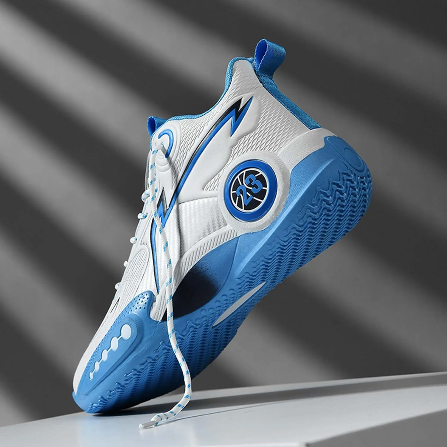Mens Basketball Shoes Waterproof Durable Lightweight Loose Breathable Sneakers