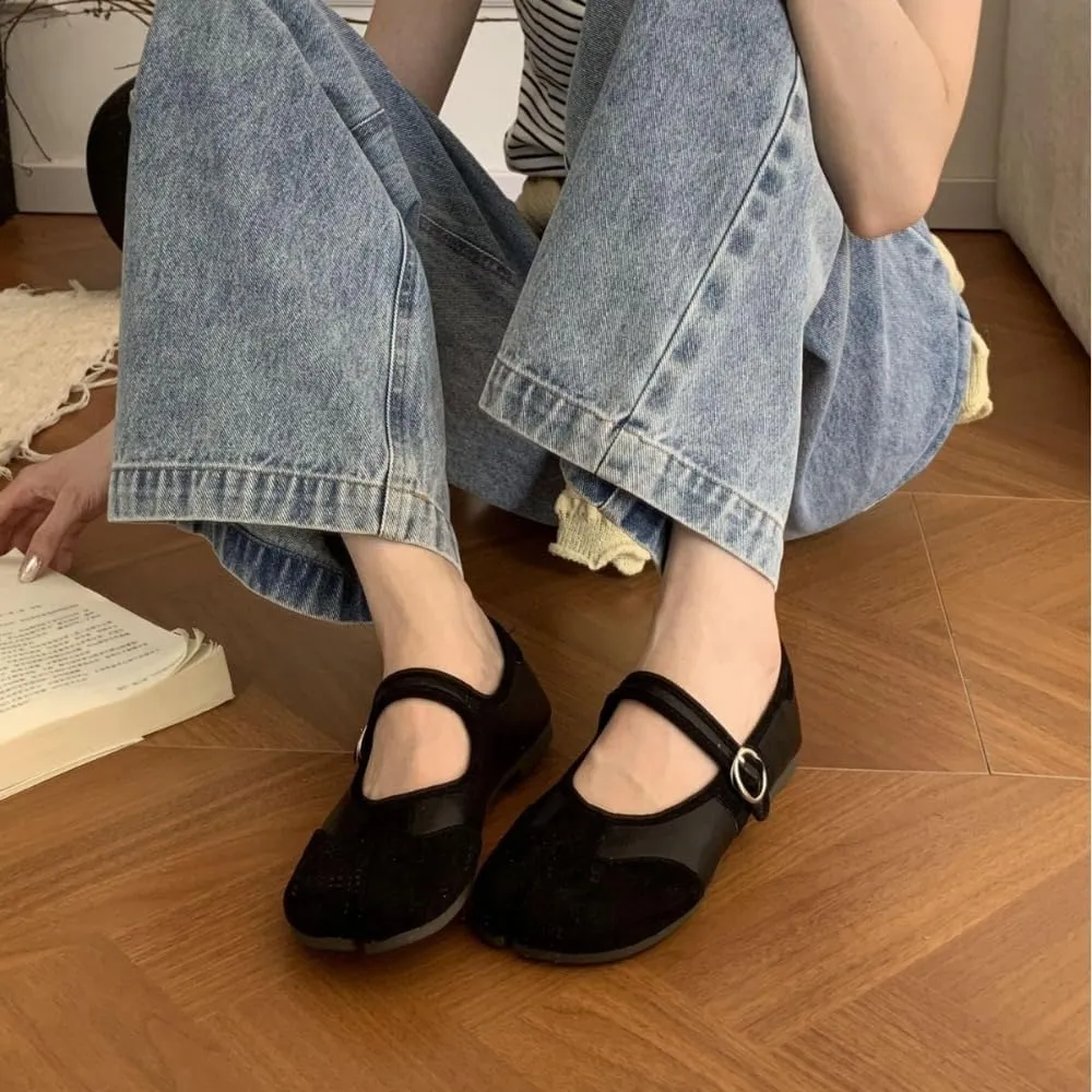 Tabi Shoes Split Toe Mary Janes for Women Girls Slip On Ballerina Flats Y2K Goth Low Heels with Straps Soft Lightweight Suede Round Toes Dress Loafers Casual Comfort Walking Slippers Office Business