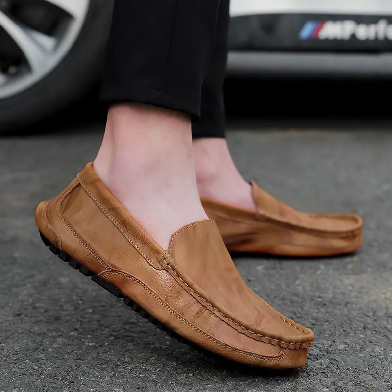 TAYGUM Men's Loafers Round Toe Solid Color Leather Loafer Shoes Flat Heel Anti-Slip Flexible Fashion Slip-on