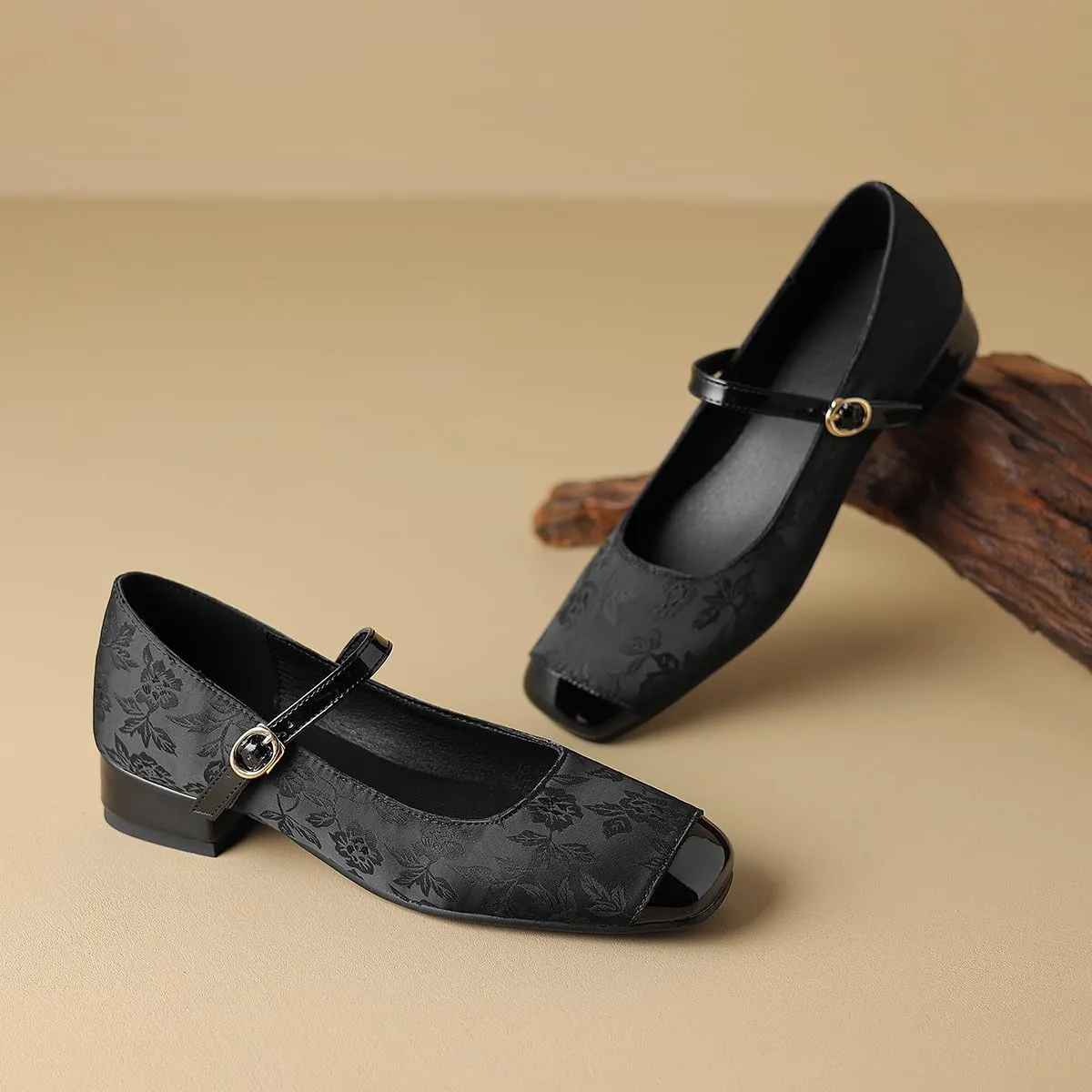 Women Square Closed Toe Mary Jane Flats Ankle Strap Cap Toe Flats Two-Toned 1 Inch Low Flat Heel Dress Shoes Embroidered Flat Shoes for Office Ladies Girls Party Club Driving Flats 4-10 M US