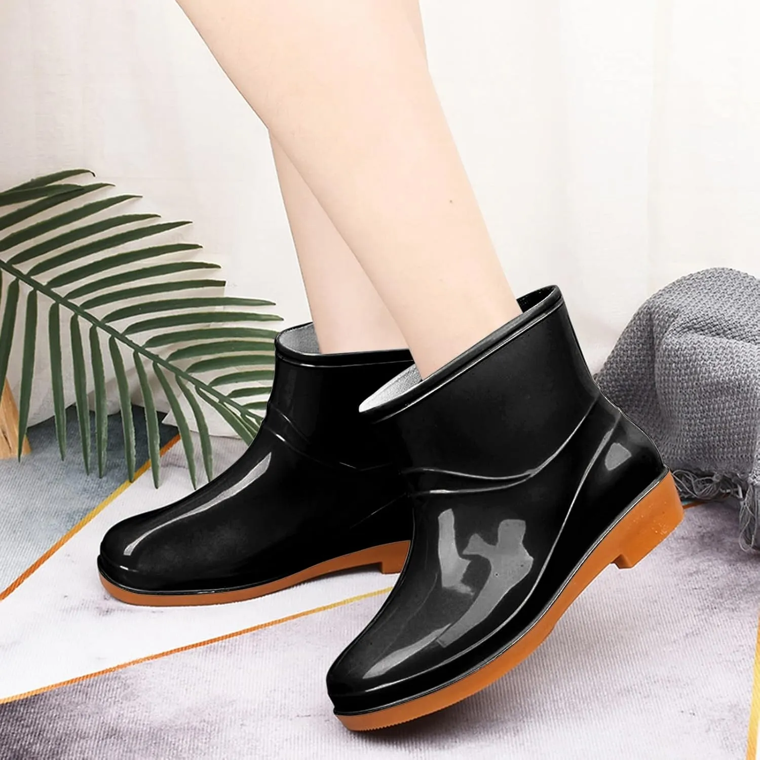 Womens Rain Boots Wide Mens Grounded Footwear Ankle Booties with Heel Barefoot Shoes Casual Fall Short rain Boots for Women and Waterproof Garden Womens Rain Boots