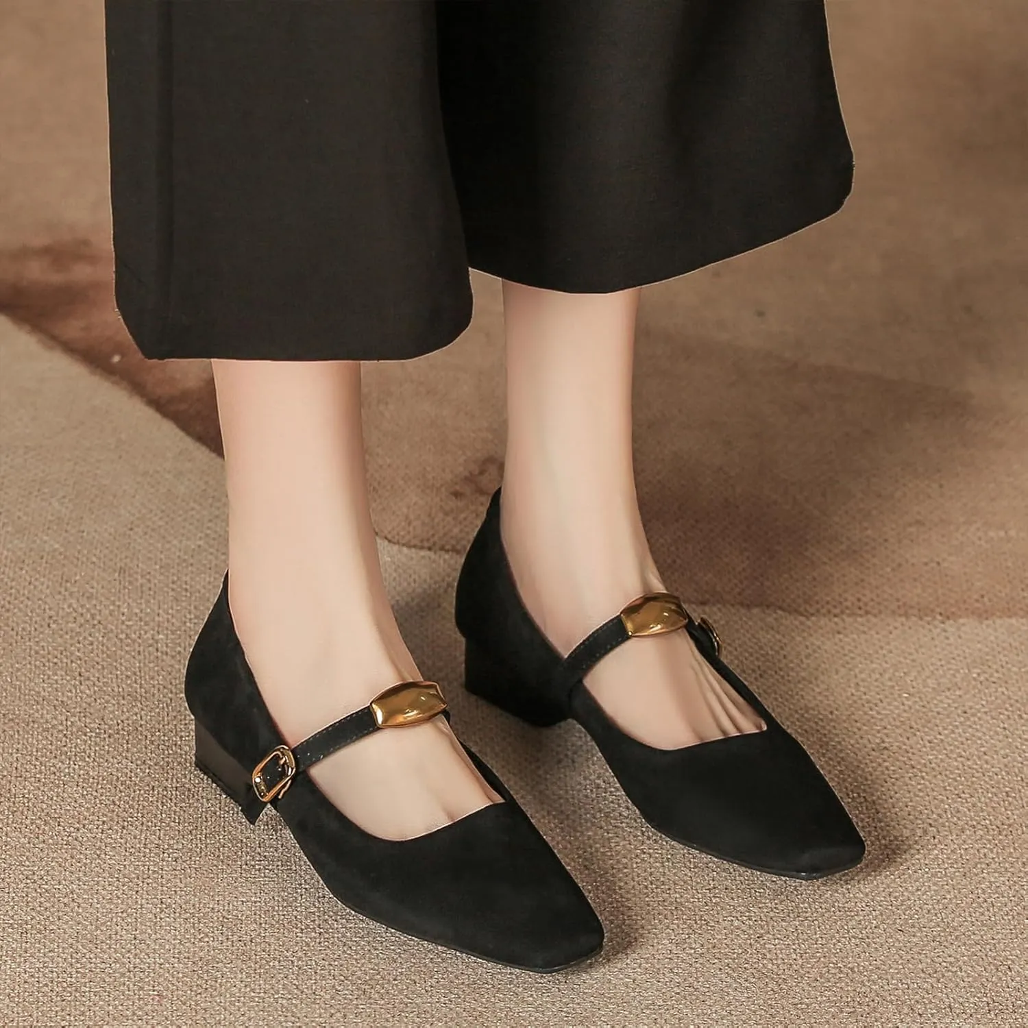 Women's Suede Square Toe Low Chunky Heel Mary Janes with Adjustable Buckle Fashion Metal Decoration Comfortable Non-Slip Slip On Pumps for Dress Party Wedding Work