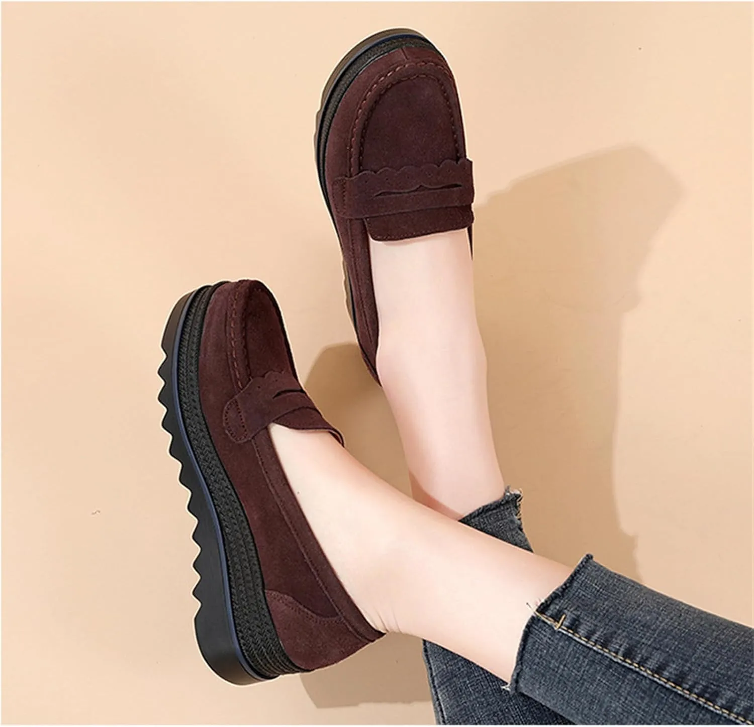 Yuizko Women's Suede Slip-On Platform Loafers with Arch Support,Casual Soft Comfortable Moccasin Sneakers Non-Slip Orthopedic Penny Walking Shoes